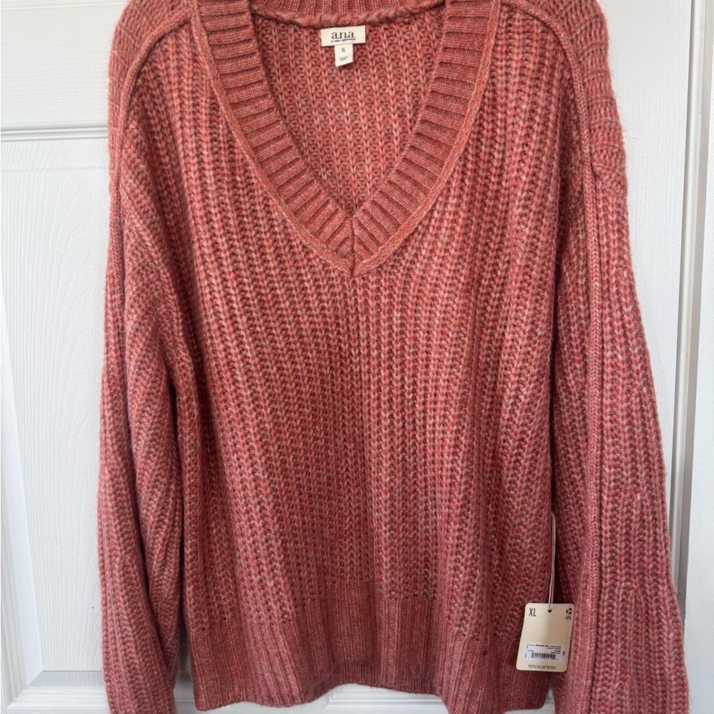a.n.a Women's Dusty Pink V-Neck Sweater